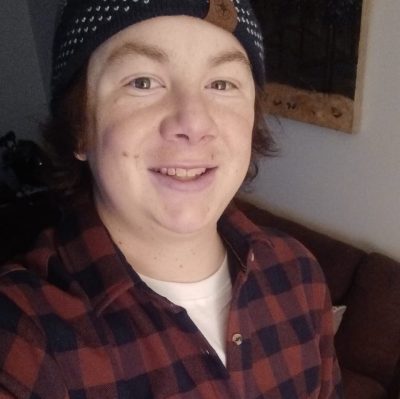 Dylan Surface, Mail Services